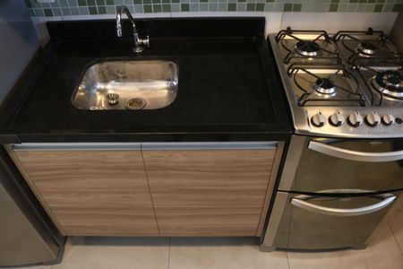 Apartamento para alugar com 93m², 2 quartos e 1 vagaCozinha