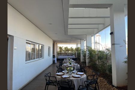 Apartamento para alugar com 93m², 2 quartos e 1 vagaÁrea comum - Salão de festas