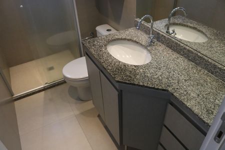 Apartamento para alugar com 93m², 2 quartos e 1 vagaBanheiro 1