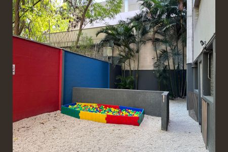 Apartamento para alugar com 93m², 2 quartos e 1 vagaÁrea comum - Pet