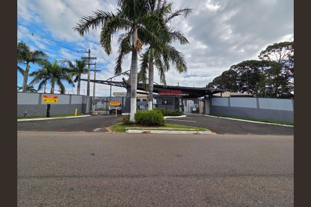 Casa de condomínio para alugar com 200m², 3 quartos e 2 vagasFachada e portaria