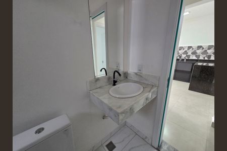 Casa de condomínio para alugar com 200m², 3 quartos e 2 vagasBanheiro
