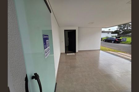 Casa de condomínio para alugar com 200m², 3 quartos e 2 vagasGaragem