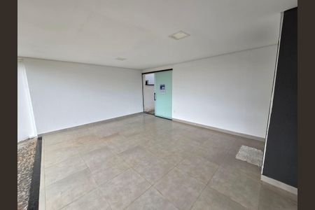 Casa de condomínio para alugar com 200m², 3 quartos e 2 vagasGaragem