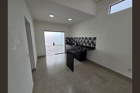 Casa de condomínio para alugar com 200m², 3 quartos e 2 vagasSala