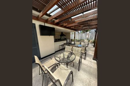 Apartamento à venda com 67m², 2 quartos e 1 vaga Apartamento à venda com 67m², 2 quartos e 1 vagaÁrea externa
