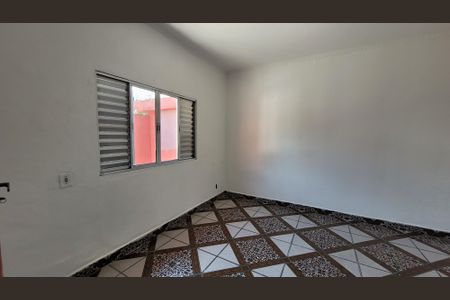 Casa para alugar com 38m², 1 quarto e 1 vaga Casa para alugar com 38m², 1 quarto e 1 vagaQuarto