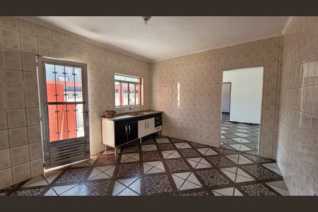 Casa para alugar com 38m², 1 quarto e 1 vaga Casa para alugar com 38m², 1 quarto e 1 vagaCozinha