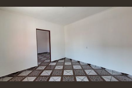 Casa para alugar com 38m², 1 quarto e 1 vaga Casa para alugar com 38m², 1 quarto e 1 vagaSala