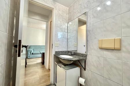 Apartamento para alugar com 55m², 2 quartos e 1 vaga Apartamento para alugar com 55m², 2 quartos e 1 vagaBanheiro