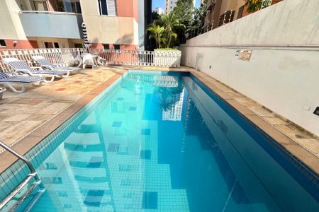 Apartamento para alugar com 55m², 2 quartos e 1 vaga Apartamento para alugar com 55m², 2 quartos e 1 vagaÁrea comum - Piscina
