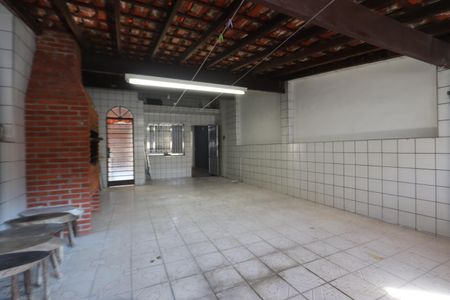 Casa para alugar com 130m², 3 quartos e sem vagaLavanderia e Área de Lazer