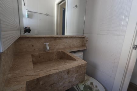Casa para alugar com 130m², 3 quartos e sem vagaBanheiro