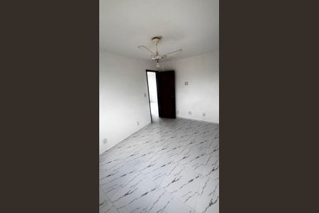 Quarto de apartamento para alugar com 2 quartos, 52m² em Realengo, Rio de Janeiro