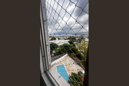 Apartamento para alugar com 52m², 2 quartos e 1 vagaVista da janela