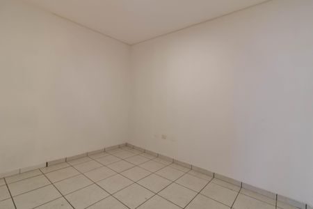 Casa para alugar com 250m², 2 quartos e 2 vagasQuarto 2