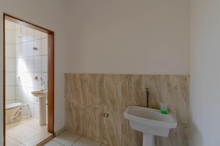 Casa para alugar com 250m², 2 quartos e 2 vagasArea de Serviço 