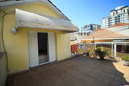 Casa para alugar com 227m², 3 quartos e 3 vagas