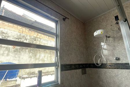 Banheiro de casa para alugar com 2 quartos, 90m² em Parque Lafaiete, Duque de Caxias