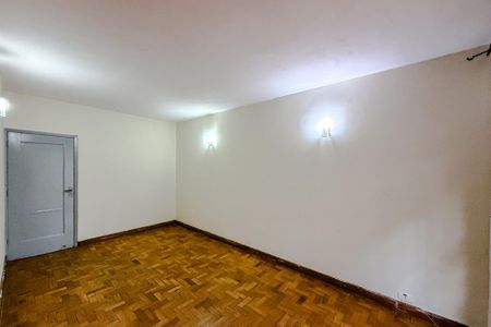 Casa para alugar com 240m², 3 quartos e 2 vagasSala