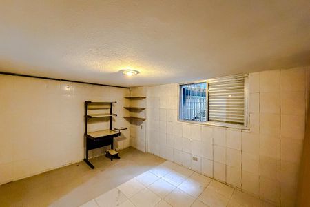 Casa para alugar com 240m², 3 quartos e 2 vagasQuarto de Serviço