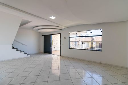 Sala de casa para alugar com 3 quartos, 350m² em Vila das Palmeiras, Guarulhos