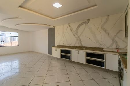 Casa para alugar com 350m², 3 quartos e 4 vagas Casa para alugar com 350m², 3 quartos e 4 vagasCozinha