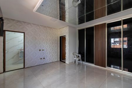 Casa para alugar com 350m², 3 quartos e 4 vagas Casa para alugar com 350m², 3 quartos e 4 vagasSuíte