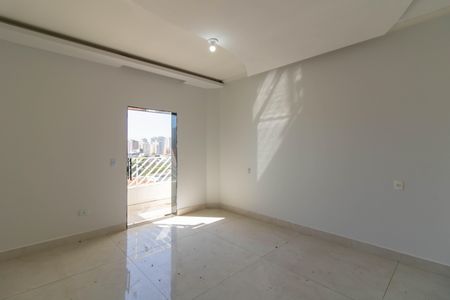 Casa para alugar com 350m², 3 quartos e 4 vagas Casa para alugar com 350m², 3 quartos e 4 vagasQuarto