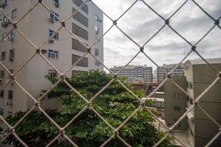 Sala Vista de apartamento à venda com 4 quartos, 80m² em Tijuca, Rio de Janeiro