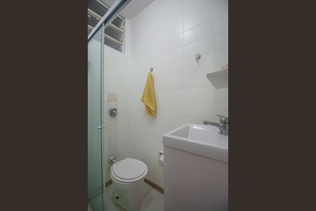 Apartamento à venda com 80m², 3 quartos e 1 vaga Apartamento à venda com 80m², 3 quartos e 1 vagaBanheiro