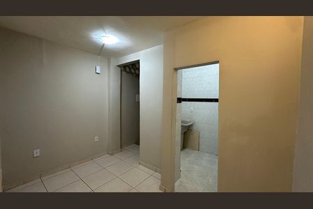 Apartamento para alugar com 38m², 1 quarto e sem vaga