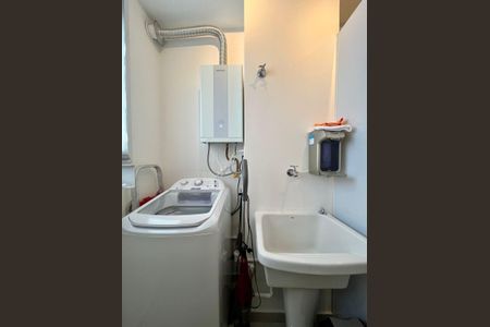 Apartamento à venda com 56m², 2 quartos e 1 vaga Apartamento à venda com 56m², 2 quartos e 1 vagaÁrea de Serviço