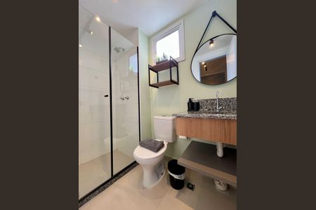 Apartamento à venda com 56m², 2 quartos e 1 vaga Apartamento à venda com 56m², 2 quartos e 1 vagaBanheiro da Suíte