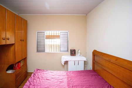 Casa à venda com 196m², 3 quartos e 2 vagasQuarto 3