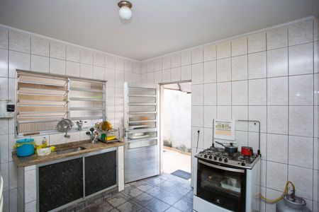 Casa à venda com 196m², 3 quartos e 2 vagasCozinha