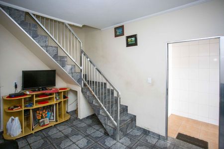 Casa à venda com 196m², 3 quartos e 2 vagasSala de TV