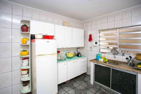 Casa à venda com 196m², 3 quartos e 2 vagasCozinha