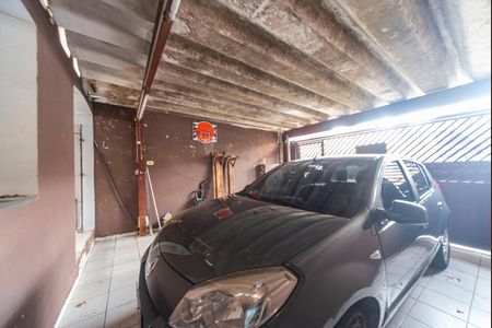 Casa à venda com 180m², 2 quartos e 2 vagas Casa à venda com 180m², 2 quartos e 2 vagasGaragem