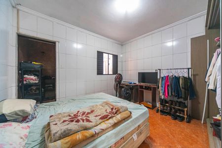 Casa à venda com 180m², 2 quartos e 2 vagas Casa à venda com 180m², 2 quartos e 2 vagasQuarto 2