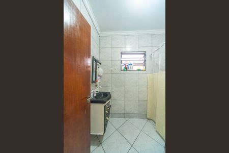 Casa à venda com 180m², 2 quartos e 2 vagas Casa à venda com 180m², 2 quartos e 2 vagasBanheiro