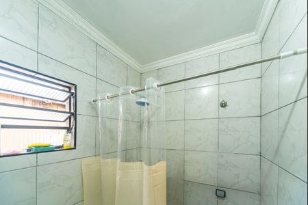 Casa à venda com 180m², 2 quartos e 2 vagas Casa à venda com 180m², 2 quartos e 2 vagasBanheiro