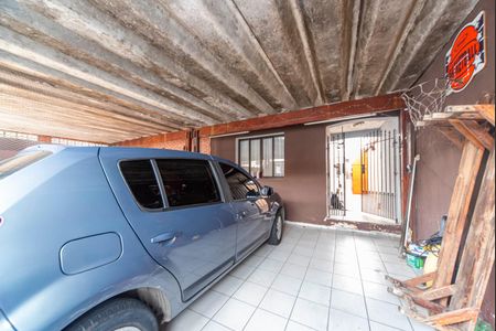 Casa à venda com 180m², 2 quartos e 2 vagas Casa à venda com 180m², 2 quartos e 2 vagasGaragem
