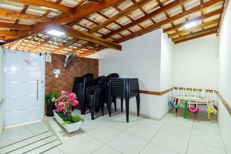 Apartamento à venda com 55m², 2 quartos e 1 vagaÁrea comum - Salão de festas