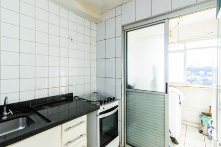 Apartamento à venda com 55m², 2 quartos e 1 vagaCozinha