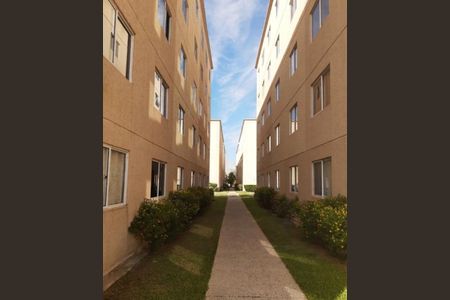 Área externa de apartamento para alugar com 2 quartos, 45m² em Jardim Betânia, Cachoeirinha