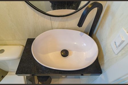 Apartamento para alugar com 40m², 2 quartos e sem vagaDetalhe - Banheiro