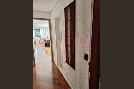 Apartamento à venda com 153m², 4 quartos e 3 vagas