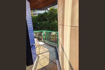 Apartamento à venda com 153m², 4 quartos e 3 vagas