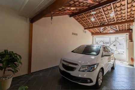 Casa à venda com 85m², 3 quartos e 2 vagas